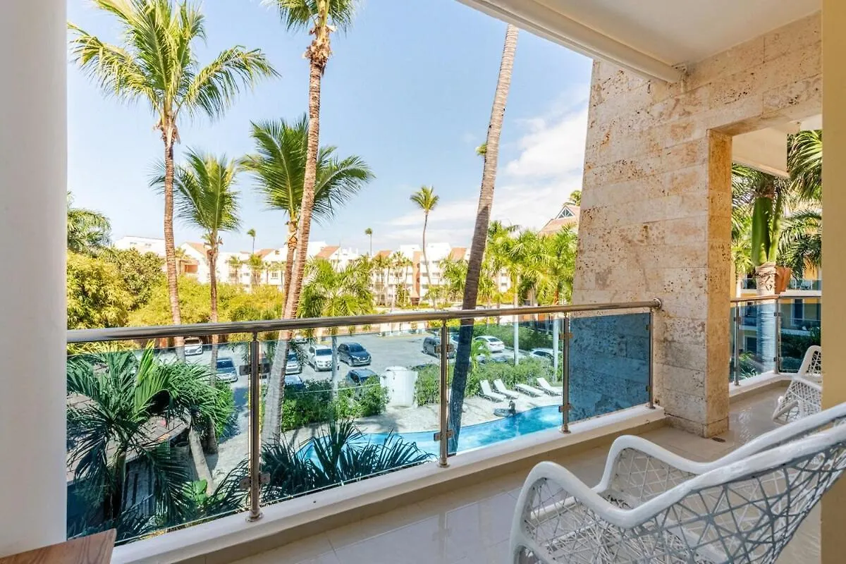 Apartament King Size Bed With Pool - Beachside 2 Bedroom Condo Punta Cana
